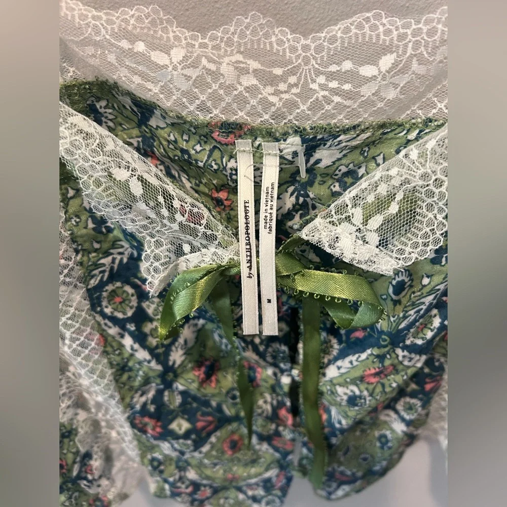 Anthropologie Green and Blue Floral Lace Blouse NWOT - Picture 5 of 7